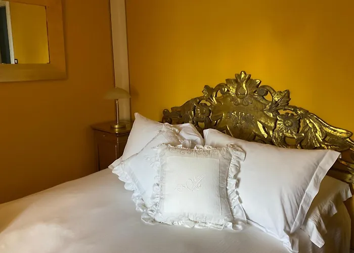 Diomira Bed & Breakfast 4*